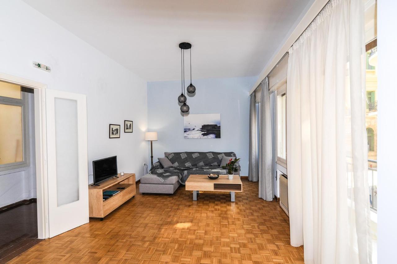 The Elegant. Spacious City Center Apartment. Heraklion Exteriör bild
